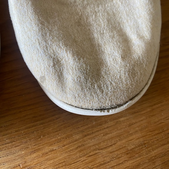 Allbirds white wool runners size 8 - Picture 4 of 8